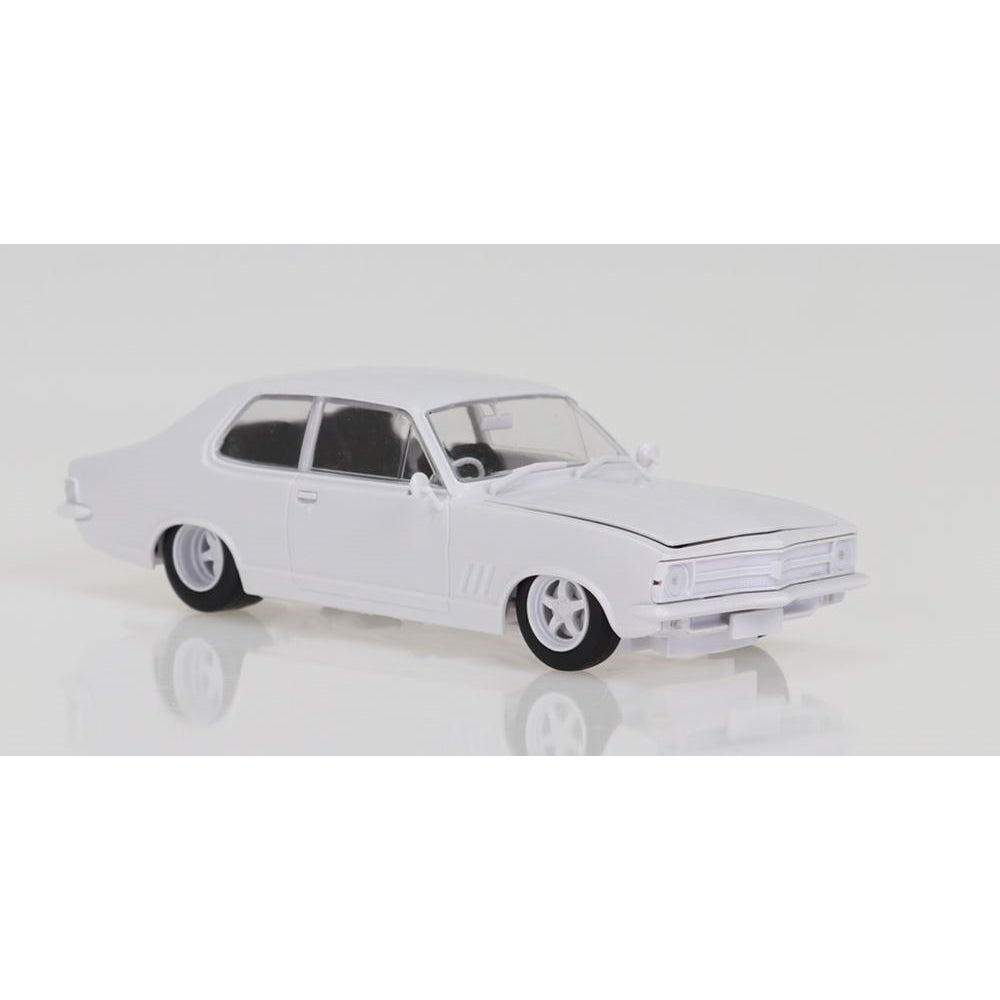 DDA 1:24 Plastic Kit LC Torana V8 DDA621K