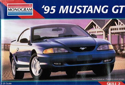 1995 Mustang GT Model Kit 1/25