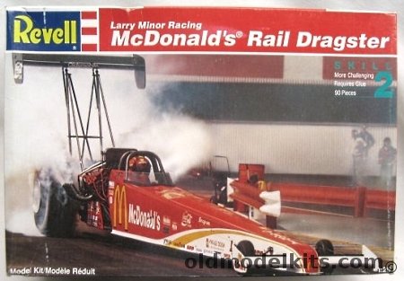 Larry Minor Top Fueller Model Kit 1/25
