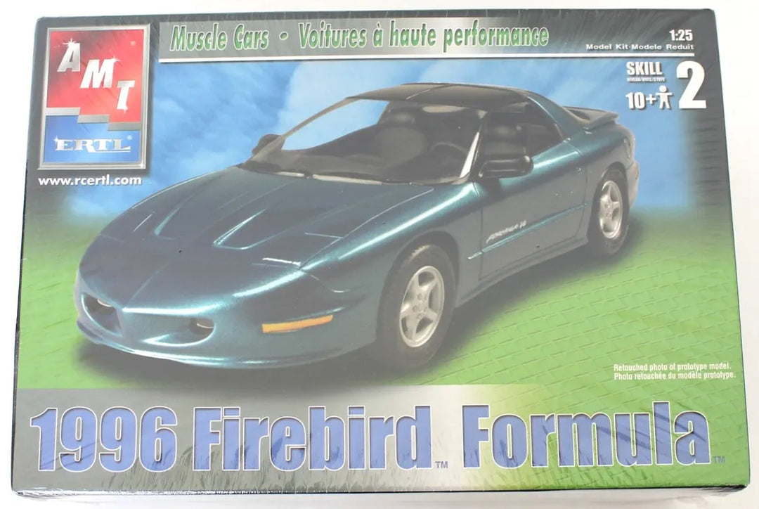 1996 Pontiac Firebird Model Kit 1/25