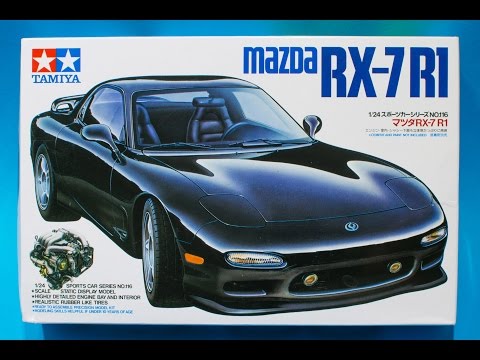 Mazda RX7 Model Kit 1/25