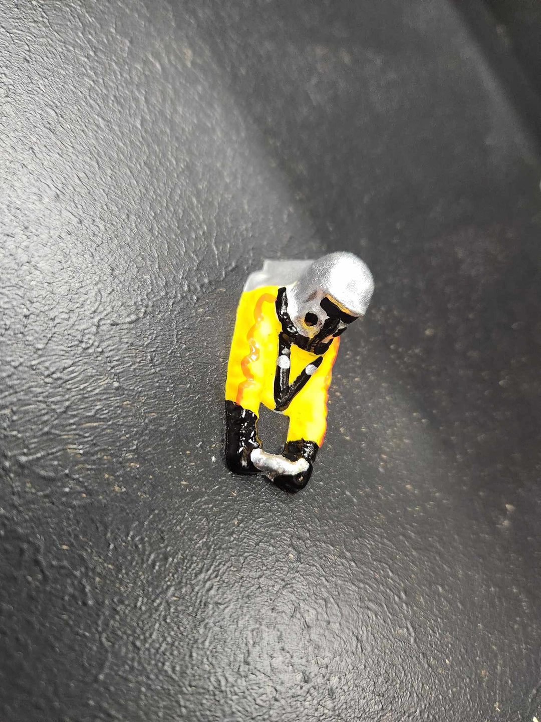 OMR Nostalgia Driver Only painted 032